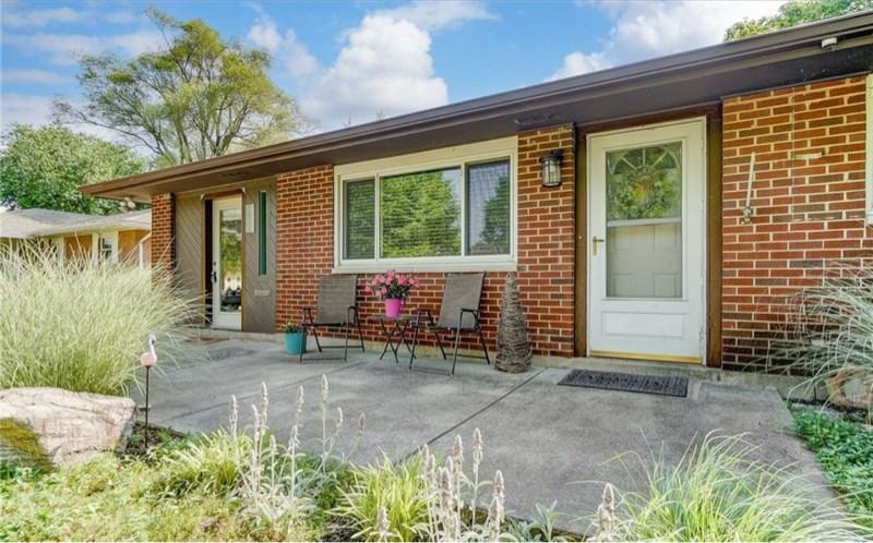 5800 Kendon St - Photo 3 of 33