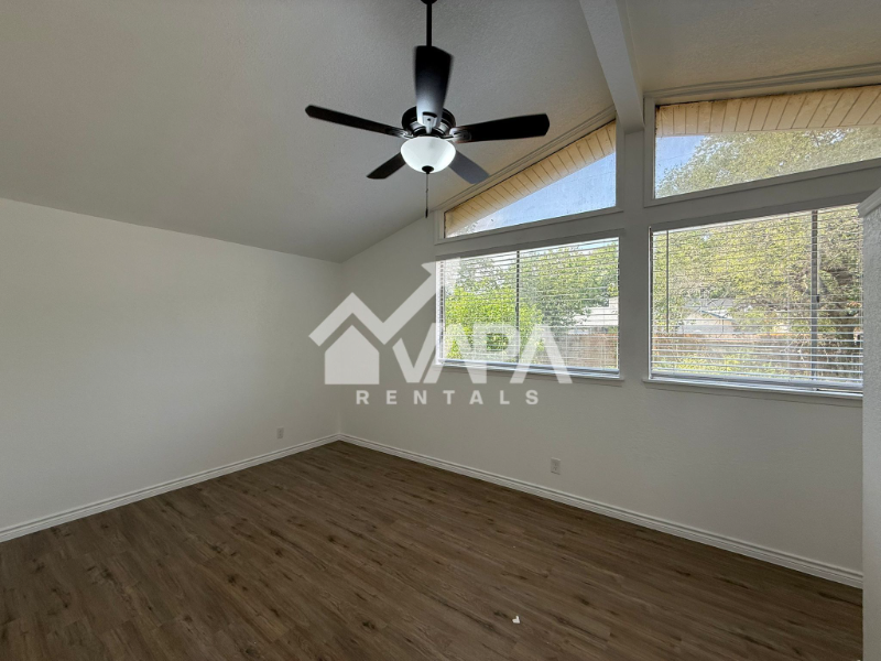 4131 Valleyfield St - Photo 2 of 12