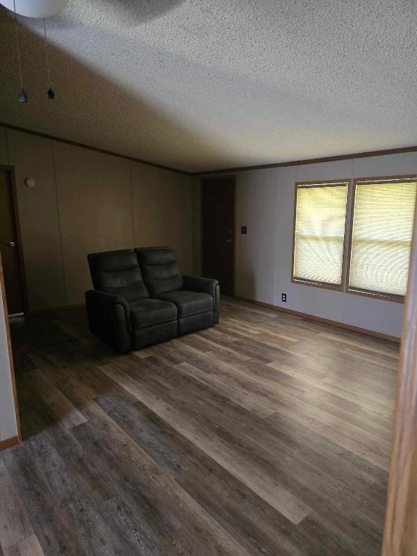 21 Mill St - Photo 3 of 27