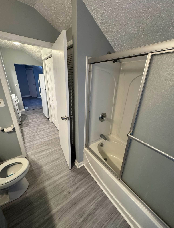 703 Humbert Ave #2 - Photo 6 of 7