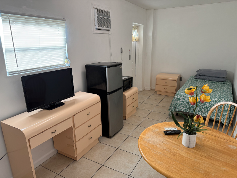 124 Nest - Photo 3 of 9