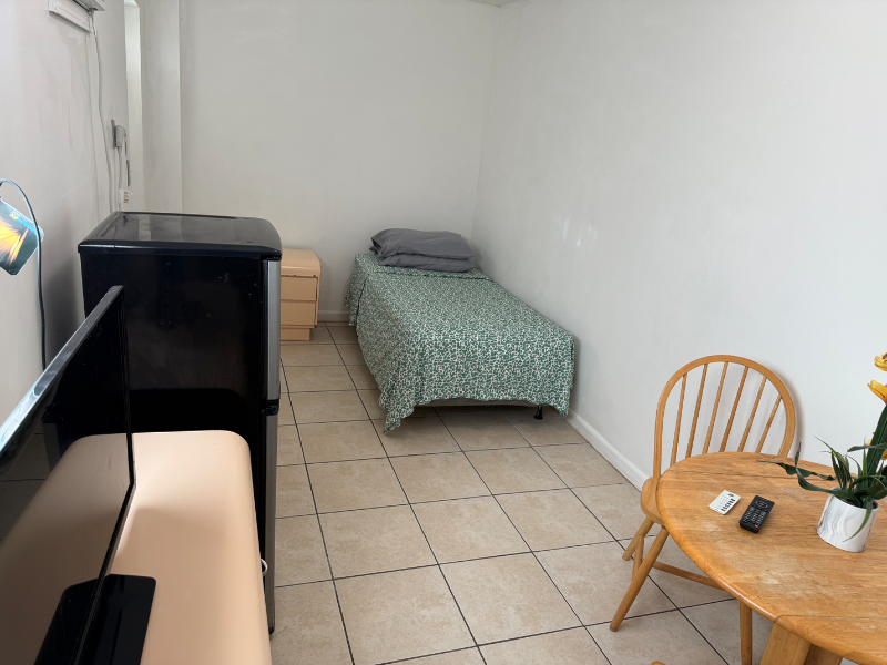 124 Nest - Photo 2 of 9