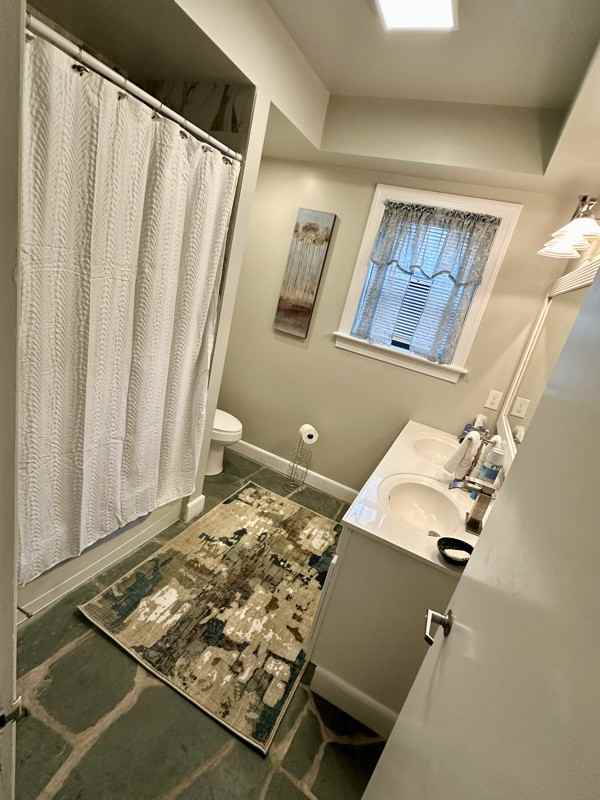 141 Hazel Rd - Photo 4 of 9