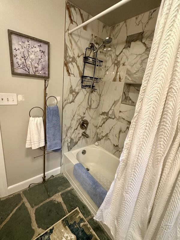 141 Hazel Rd - Photo 5 of 9