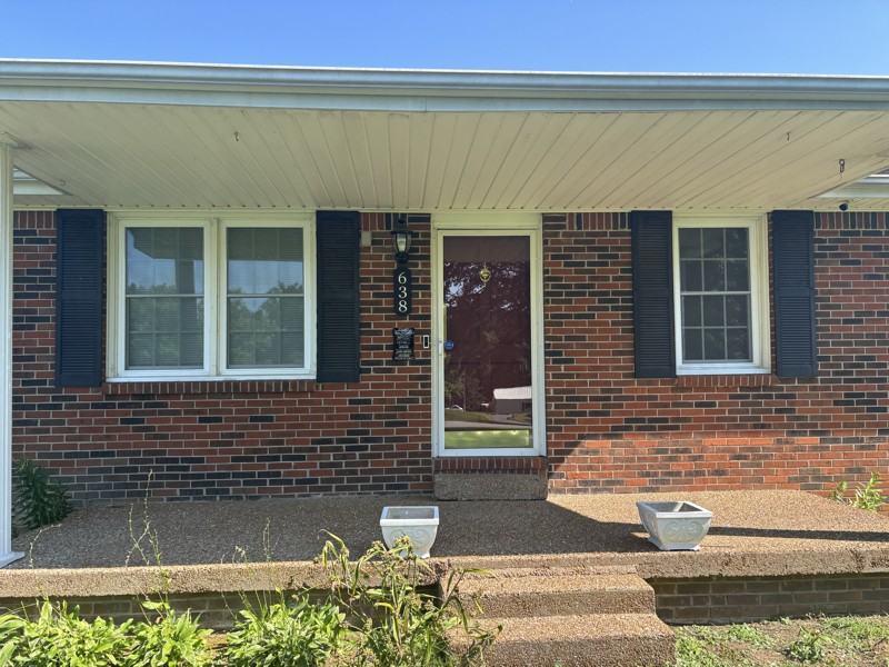 638 Chitwood Dr - Photo 2 of 20