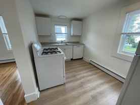 63 Stewart St #4 - Photo 1 of 1