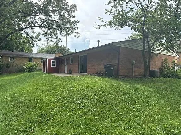 3945 Sloping Dr #NA - Photo 2 of 18