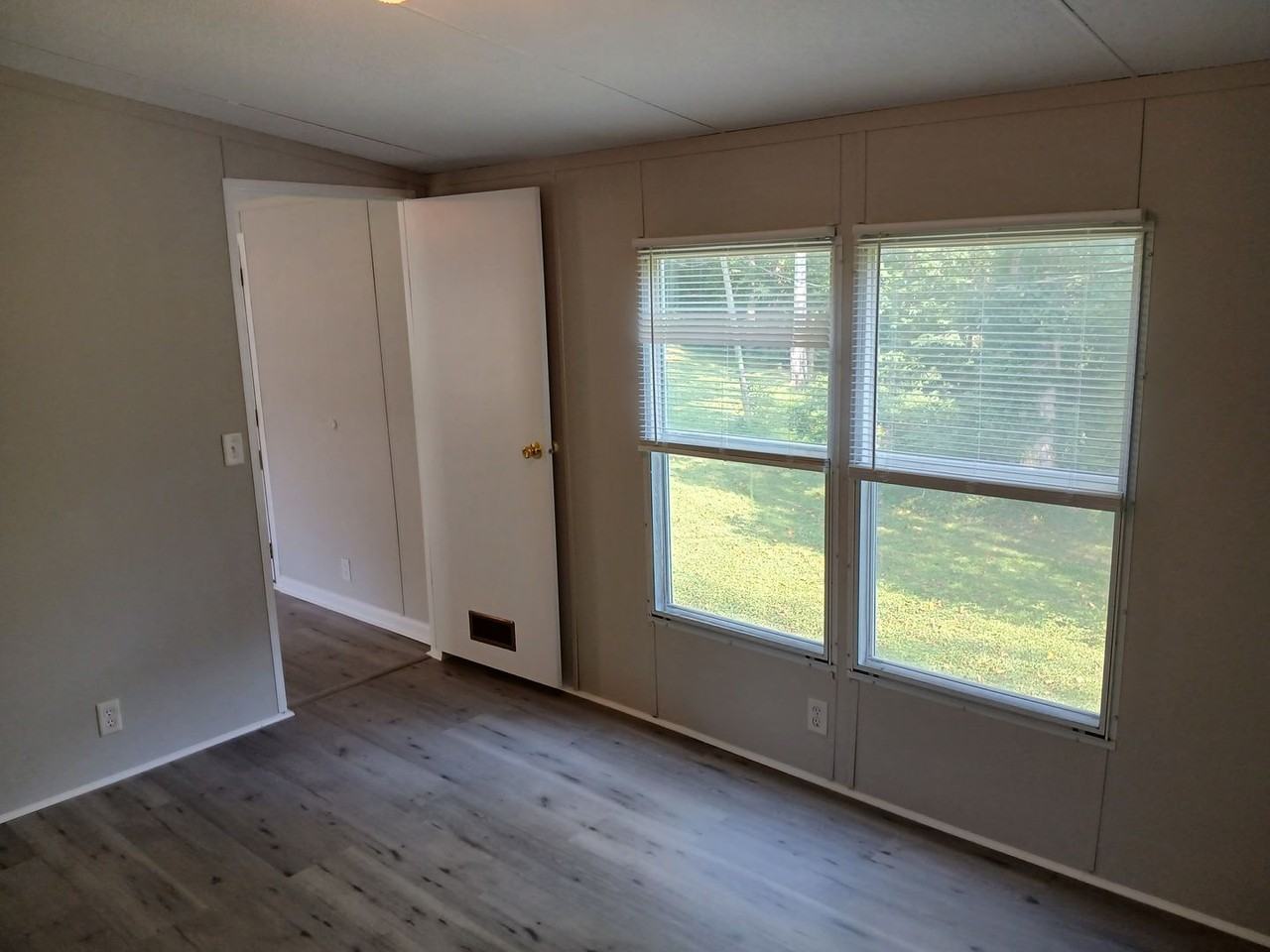 133 Milligan Avenue #1-8 - Photo 5 of 19