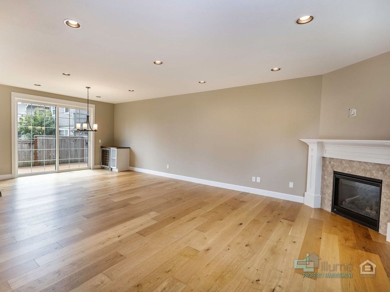 264 D Ave - Photo 2 of 37