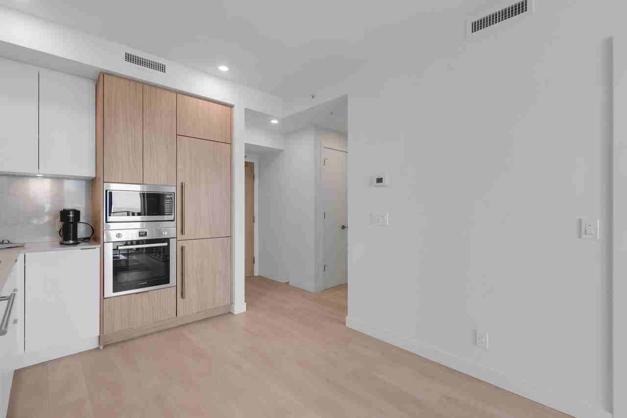 537 Cottonwood Avenue #3505 - Photo 6 of 45