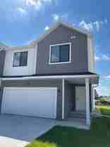 3 Bed 3 Bath  Townhomes - Photo 1 of 1
