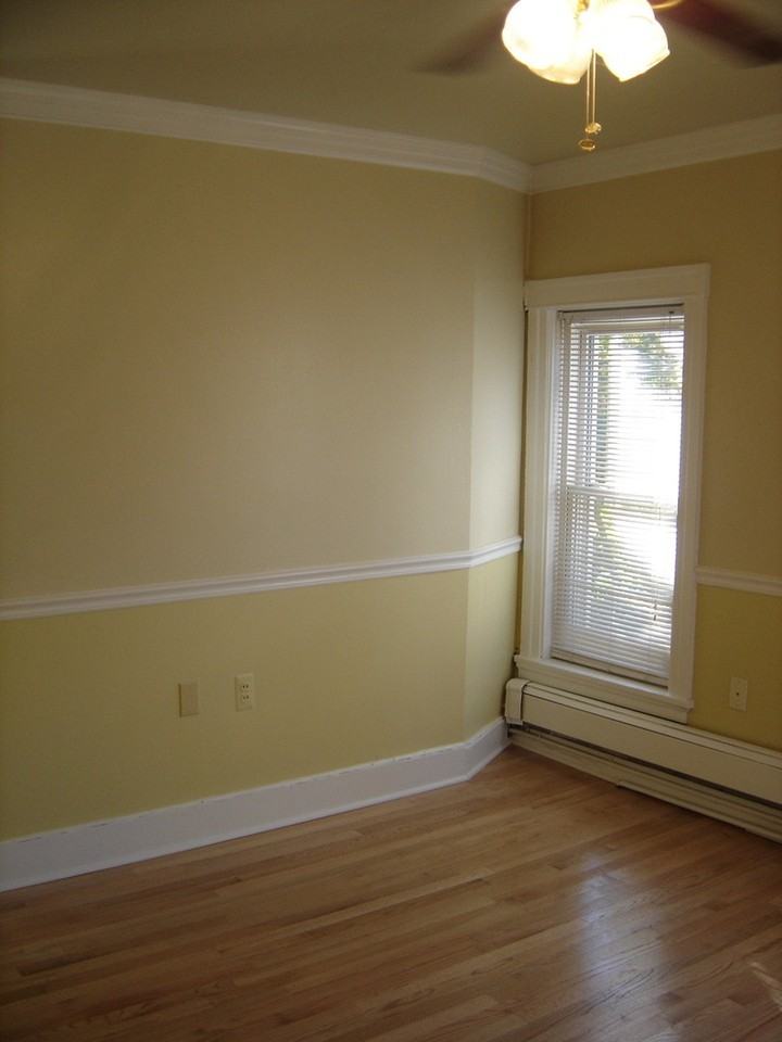 124 College Place - Photo 6 of 31