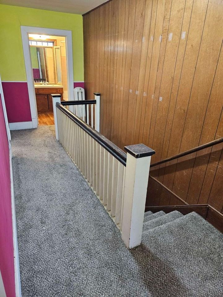 109 East Stewart Road - Photo 3 of 26