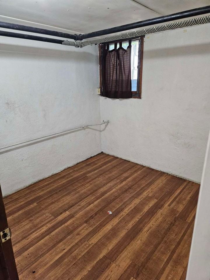 109 E Stewart Rd - Photo 3 of 10