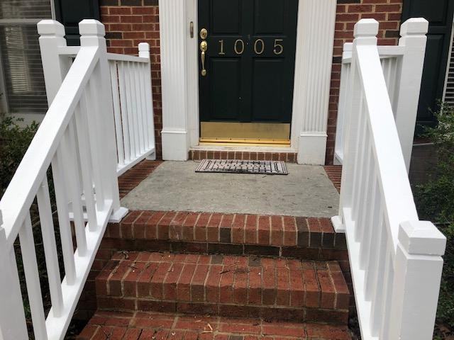 1005 New Dover Rd - Photo 2 of 11