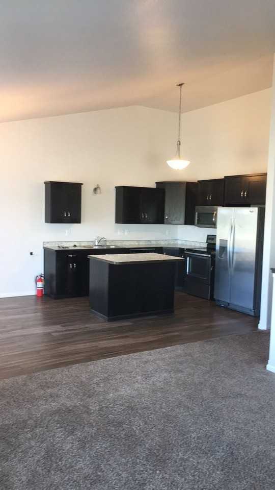 3130 27th St S - Photo 2 of 15