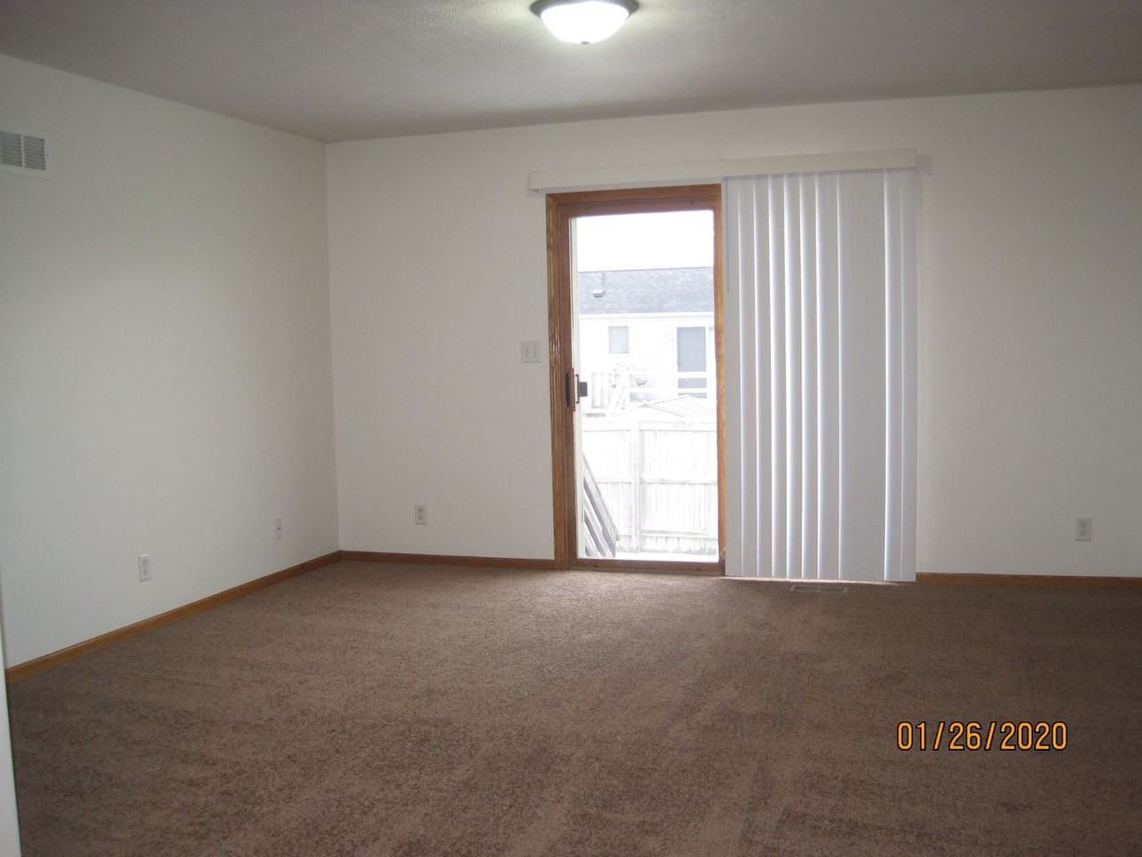 2126 Nw 55th St - Photo 4 of 16