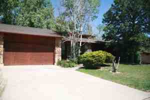 featured image of 7065 Delmonico Dr