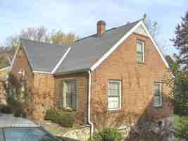featured image of 1011 Draper Rd Sw
