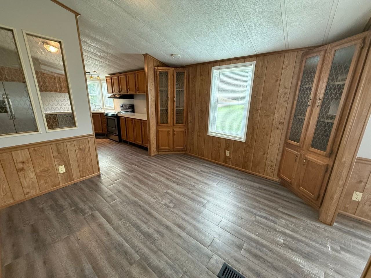 3356 Mccoy Rd - Photo 6 of 16