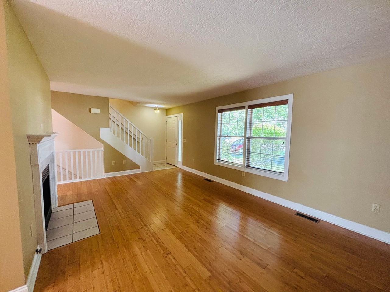 260 Bronze Leaf Dr - Photo 6 of 23