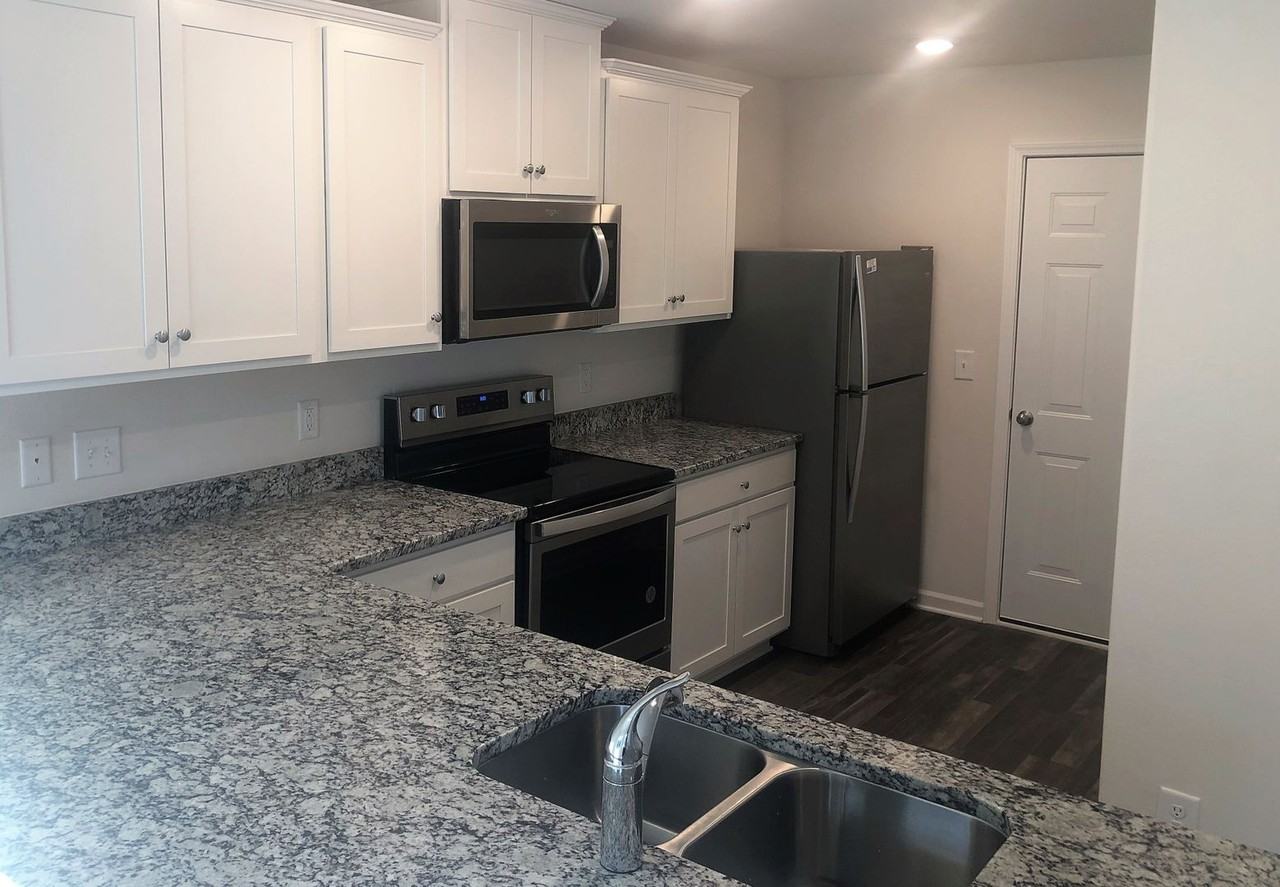 3994 Meredith Woods Ln - Photo 2 of 7