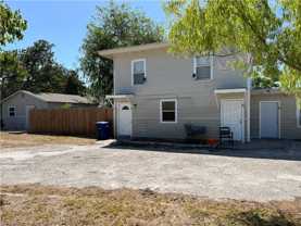 902 W. Lake Side Dr - Photo 1 of 1