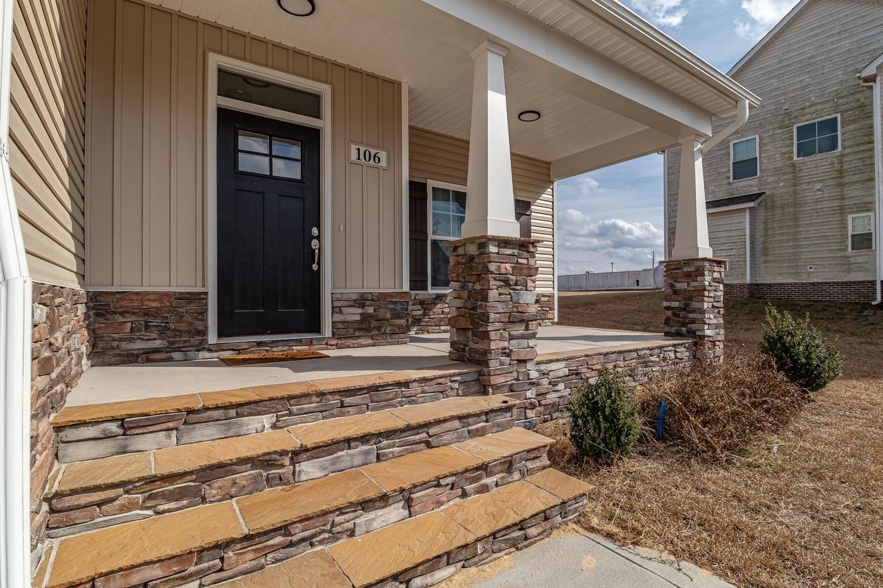 106 Aspen Ridge Dr - Photo 2 of 38