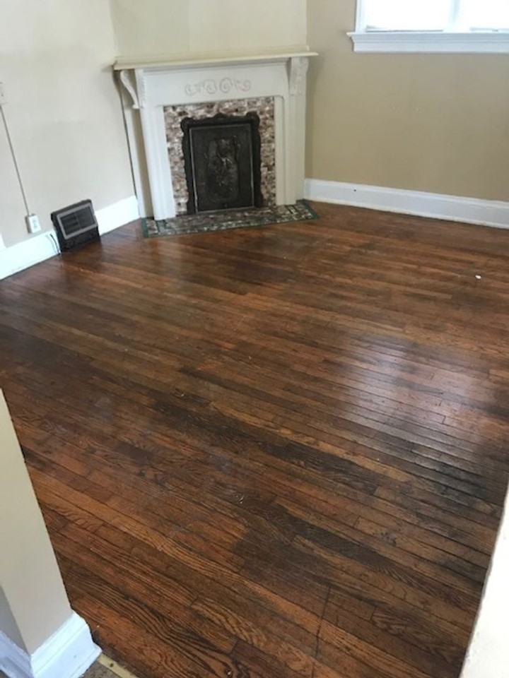 1525 Washington Ave Se - Photo 2 of 9