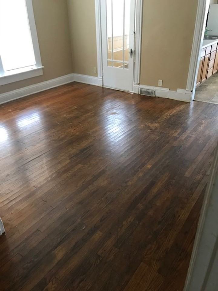 1525 Washington Ave Se - Photo 3 of 9