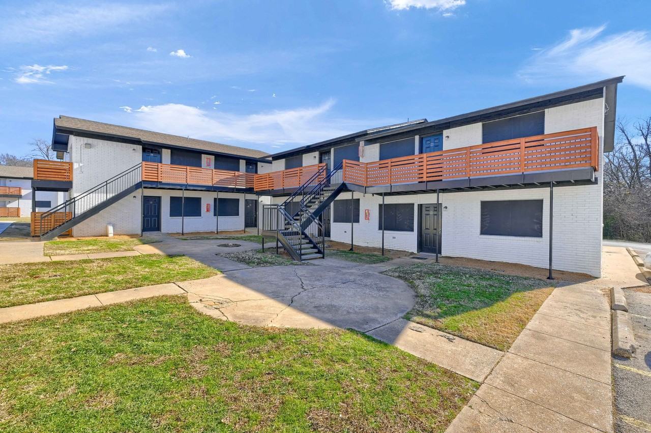 The Crawford at Denison - Photo 5 of 35