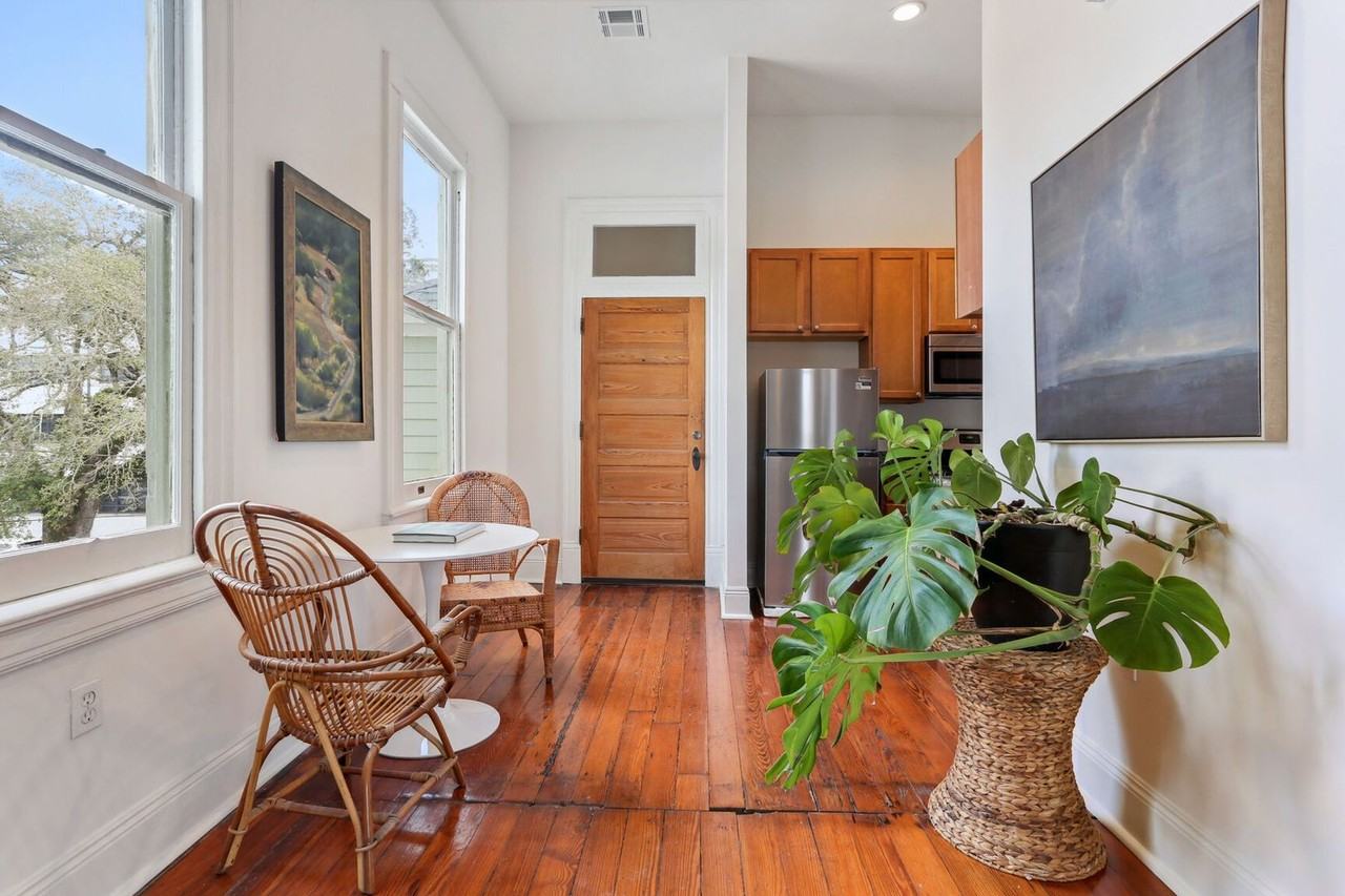 117 S Solomon St #4 - Photo 4 of 8