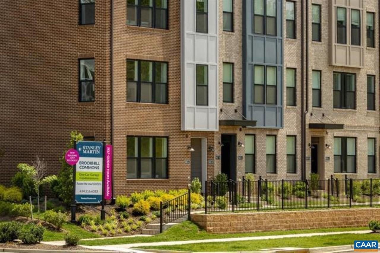 828A Wesley Ln #A - Photo 5 of 33