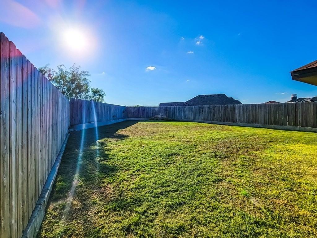 241 Cody Dr - Photo 7 of 31