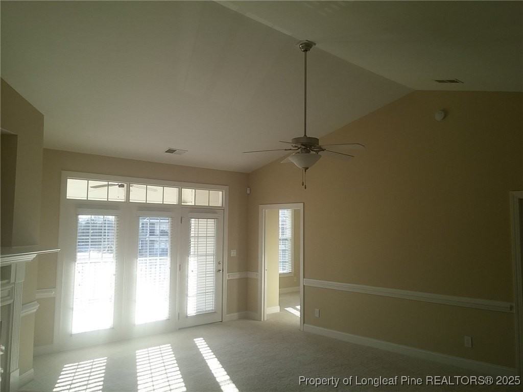 1820 Jennifer Ln #201 - Photo 3 of 15