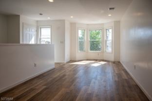 68 Graham Ave - Photo 1 of 1