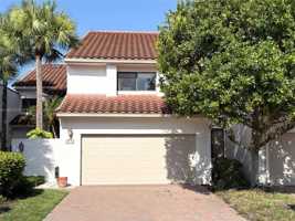 featured image of 2530 Windsor Way Ct #NA