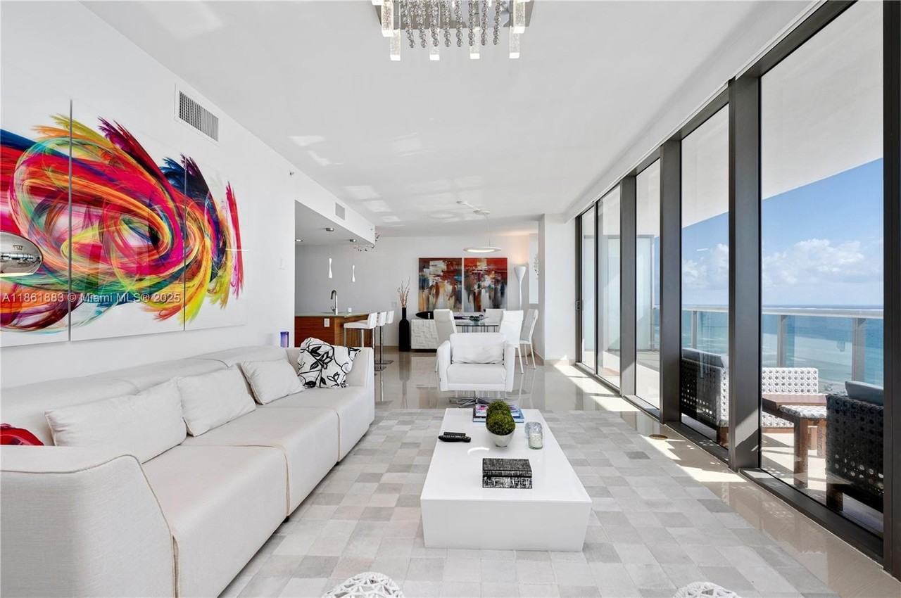 5875 Collins Ave #1202 - Photo 3 of 50