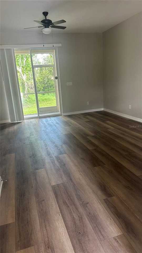 1125 Grantham Dr - Photo 4 of 18