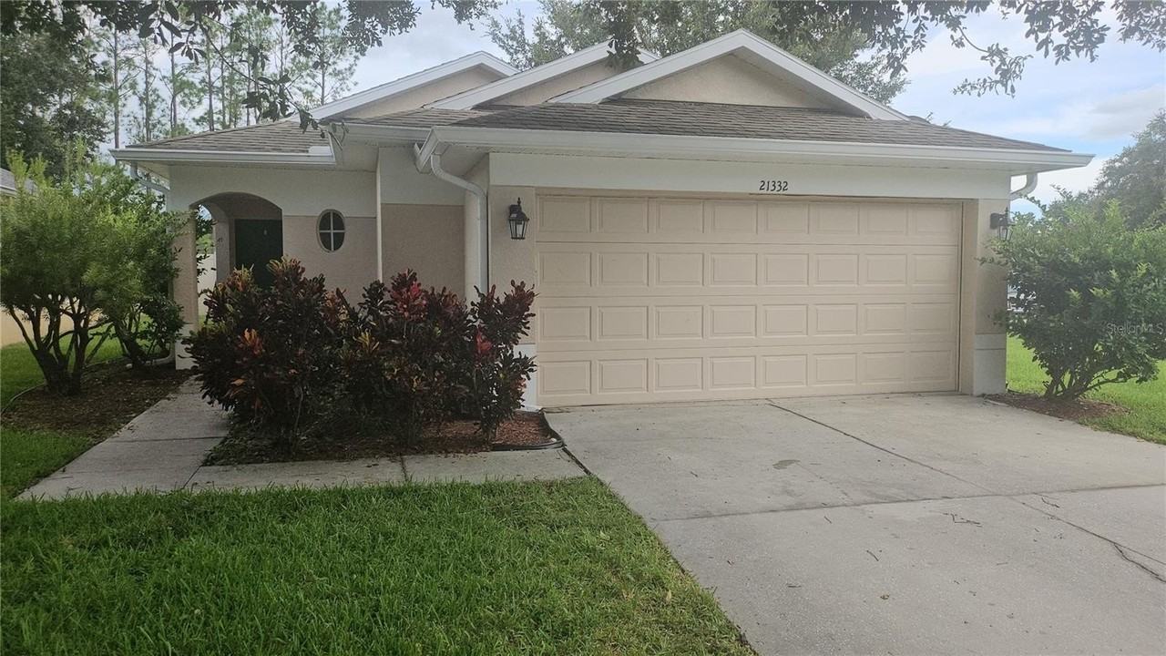 21332 Morning Mist Way - Photo 2 of 25