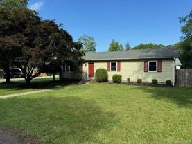 21 Sackett Sq - Photo 1 of 1