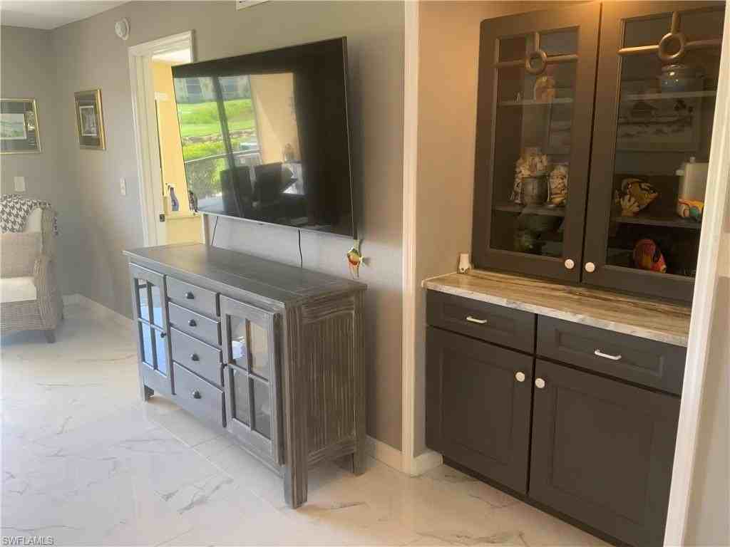 12170 Kelly Sands Way #705 - Photo 3 of 22