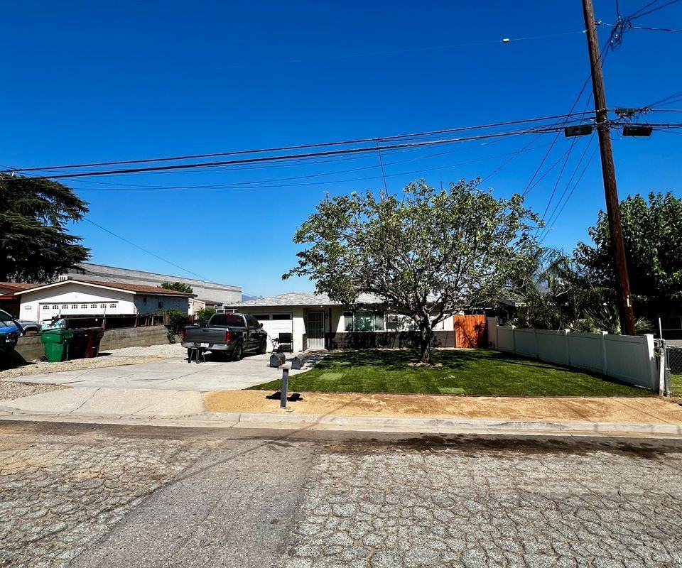 174 Maple Ave