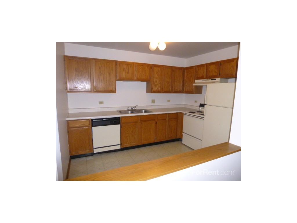 Prairie View Apartments - Photo 2 of 19