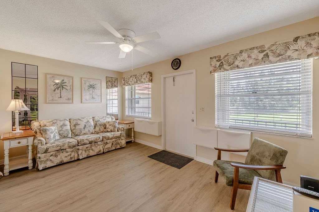 44 Woodland Dr Apt 204 #204 - Photo 2 of 28