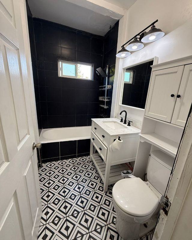 5371 Grace Pl ##3/4 - Photo 7 of 8