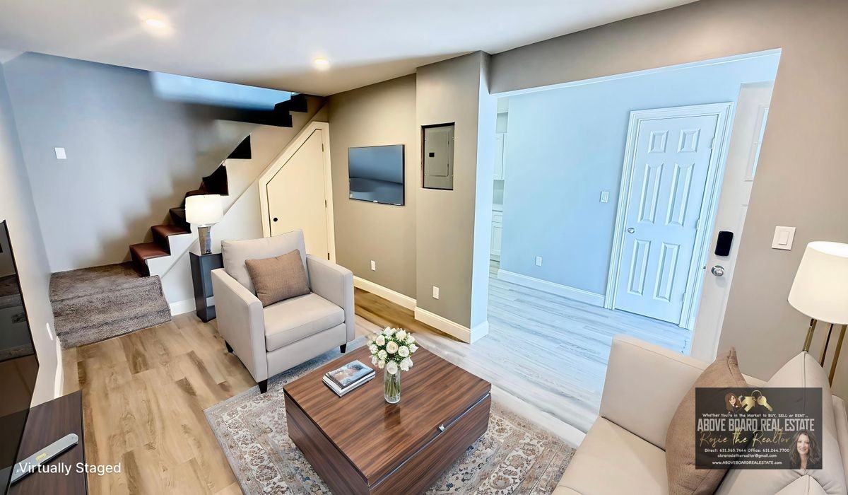 4790 Hempstead Tpke - Photo 3 of 7