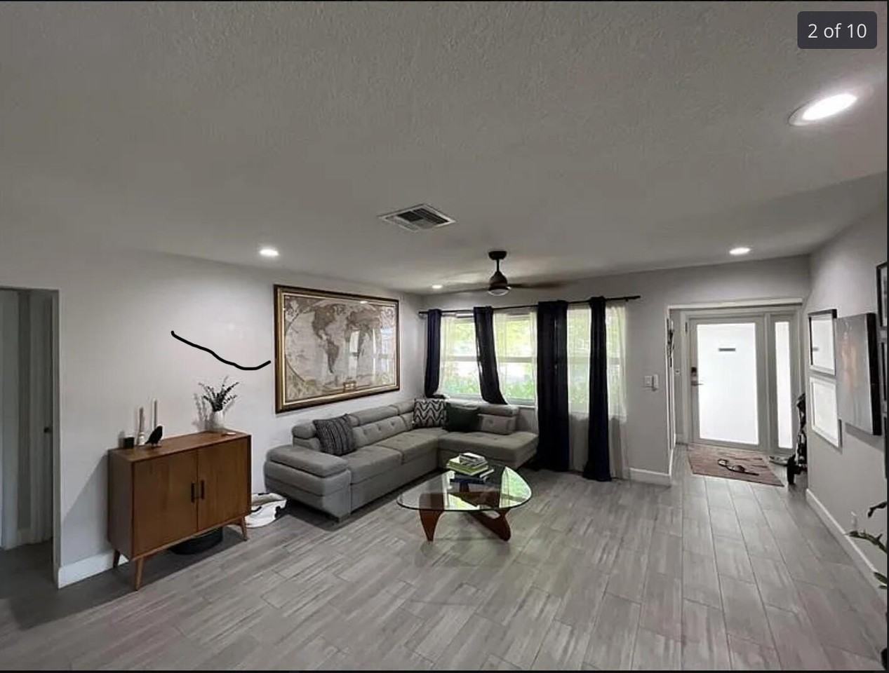 208 Sandpiper Ave - Photo 3 of 10