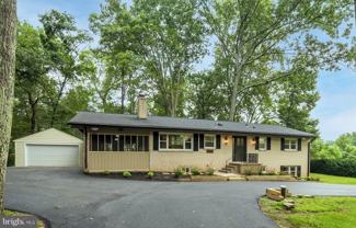 16480 Ed Warfield Rd - Photo 1 of 1