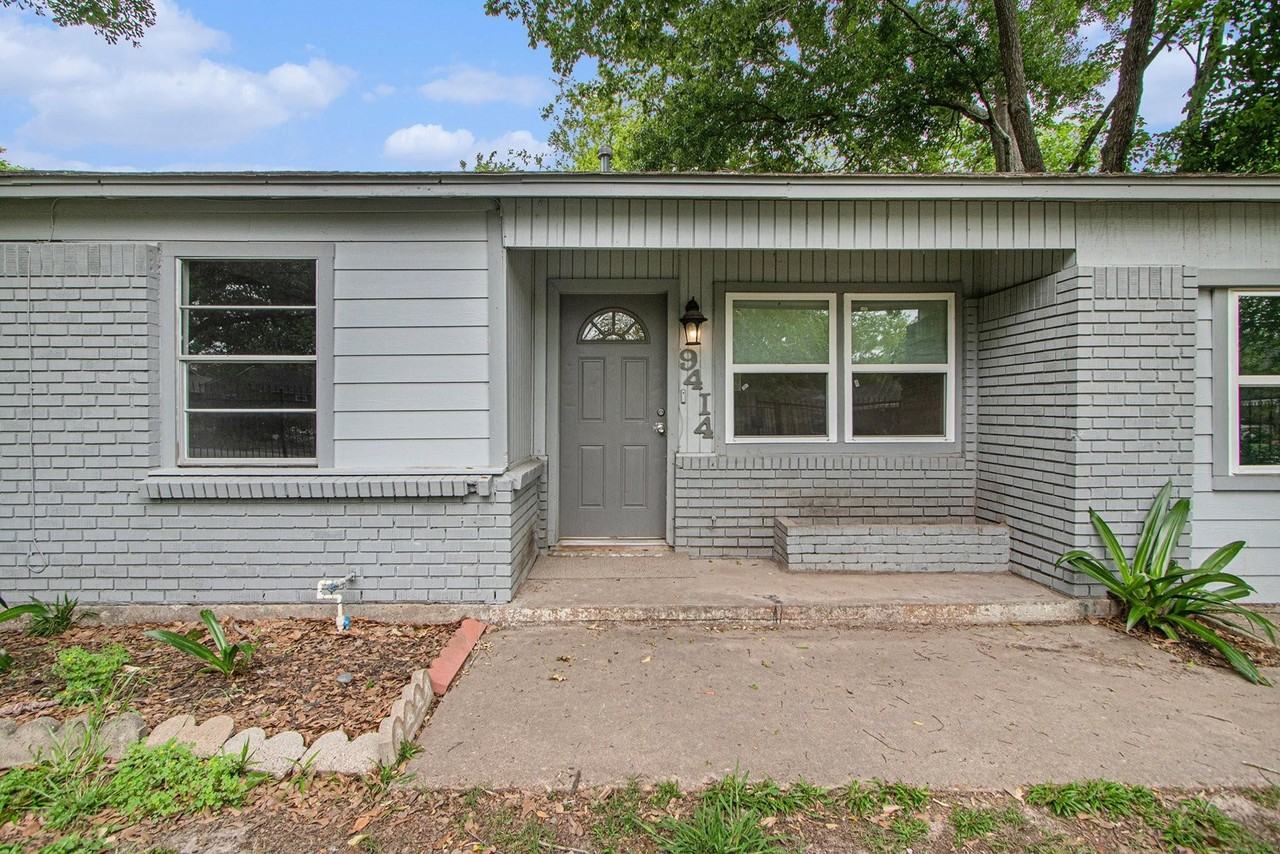 9414 Rosehaven Dr - Photo 2 of 28